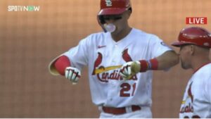 大勢投手が1人だけ塩振りパフォーマンス!ペッパーミルと良い塩梅で面白い【WBC】 ヌートバー 塩コショウ